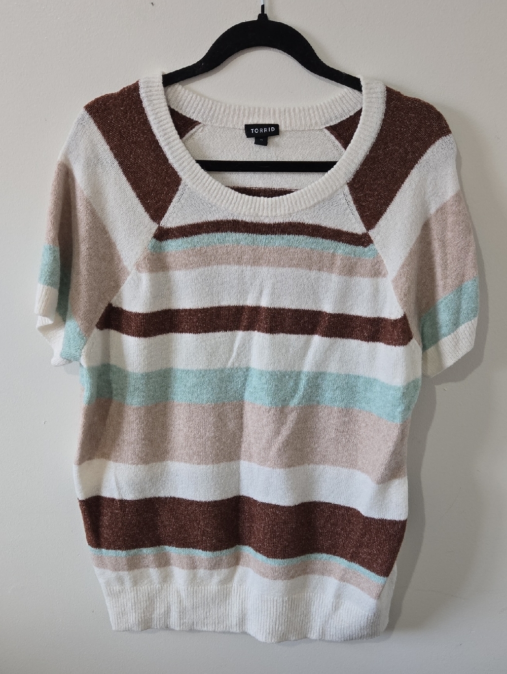 Torrid Ladies 2X Striped Short Sleeved Sweater